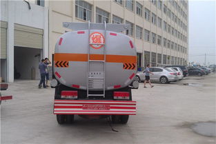 东风福瑞卡油罐车 长治市10-15方运油车产品展示与销售信息